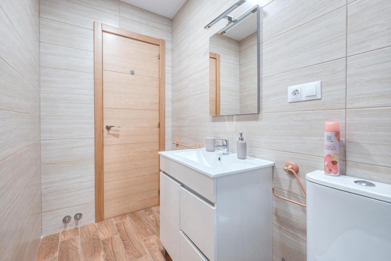 Apartamento Loft Coqueto En Madrid A 2 Minutos Del Metro Exterior foto